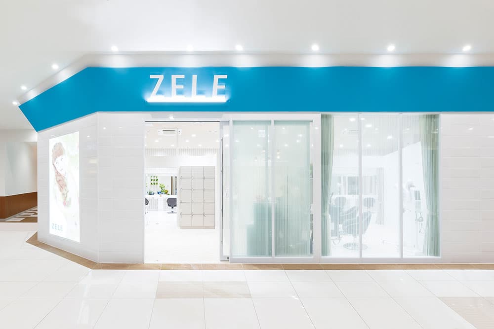 ZELE イオンタウン名西 外観